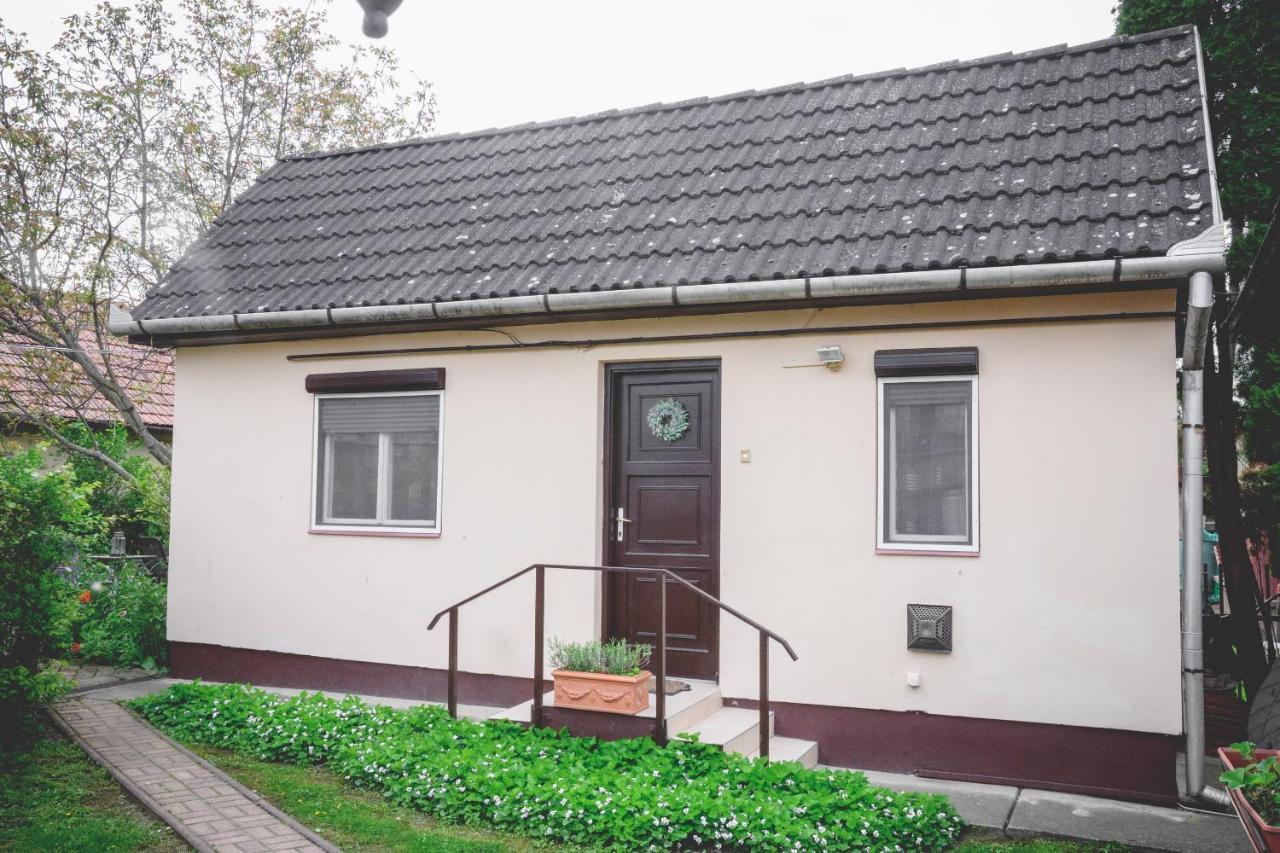 Kertvarosi Kucko Debrecenben! Exterior foto